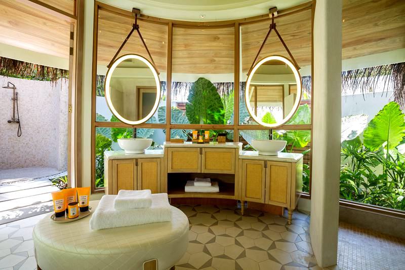 房型内部设施图片参考，如无边泳池与电视及音响， 沙滩泳池别墅-Beach Pool Villa maldievs(米莱度岛 Milaidhoo Island Maldives) 